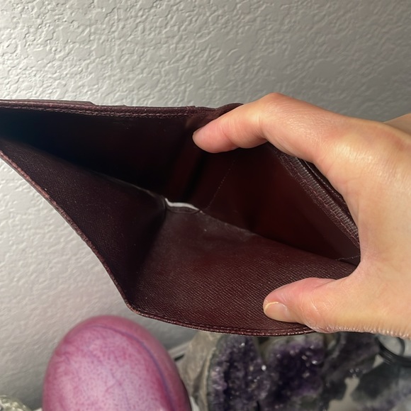 Vintage, Authentic, Louis Vuitton TAIGA  bi-fold wallet Bordeaux  Leather - Picture 11 of 15